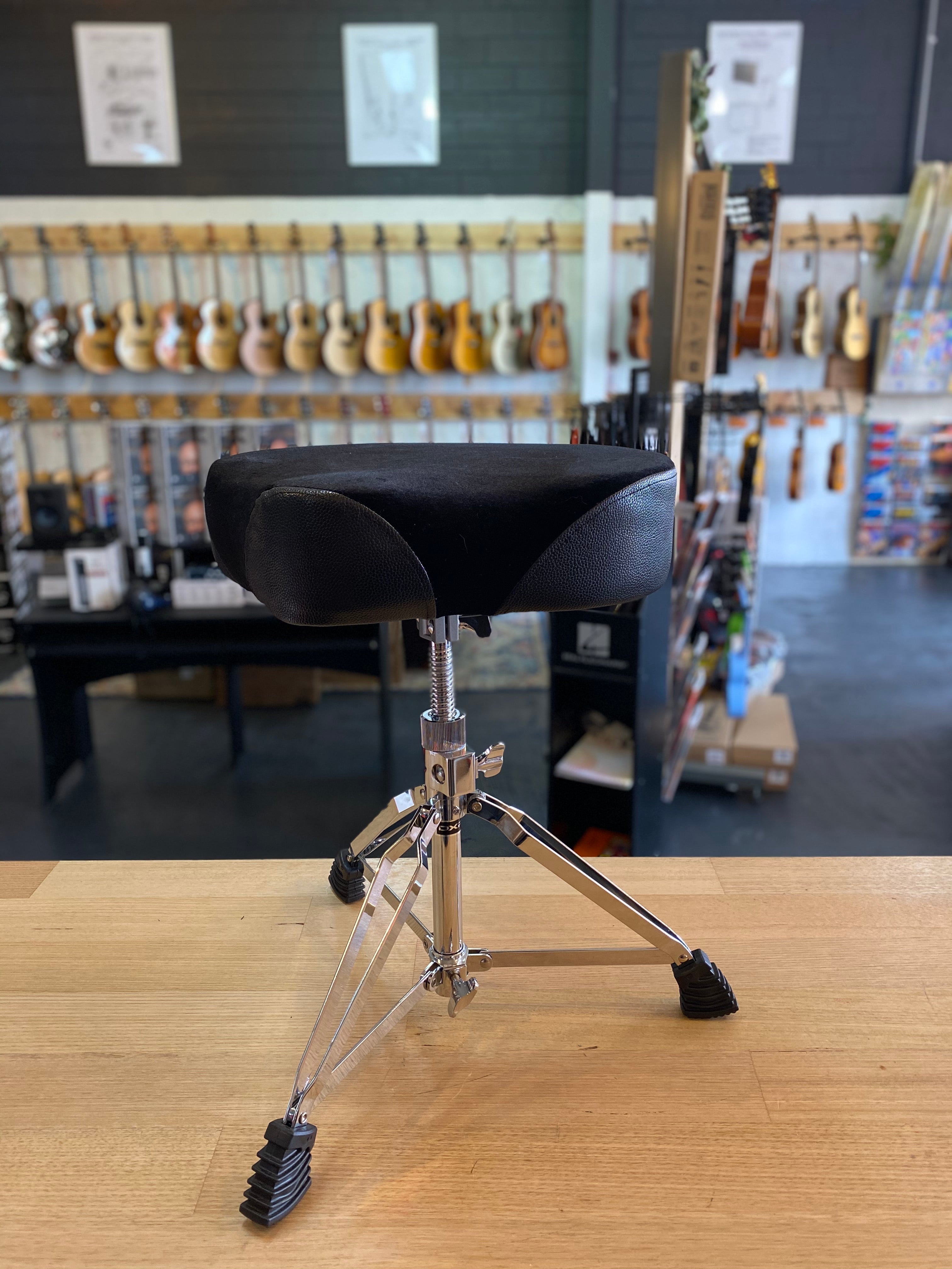 DXP | DA1250 | Deluxe | Saddle Style | Drum Throne DXP | DA1250 | Deluxe | Saddle Style | Drum Throne